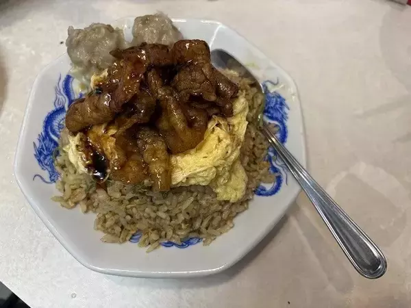 「【ピエール瀧の「萌え萌やしソバ探訪録」】11杯目「偶然見つけた店で、もやしと玉袋筋太郎のすごさを実感！」」の画像