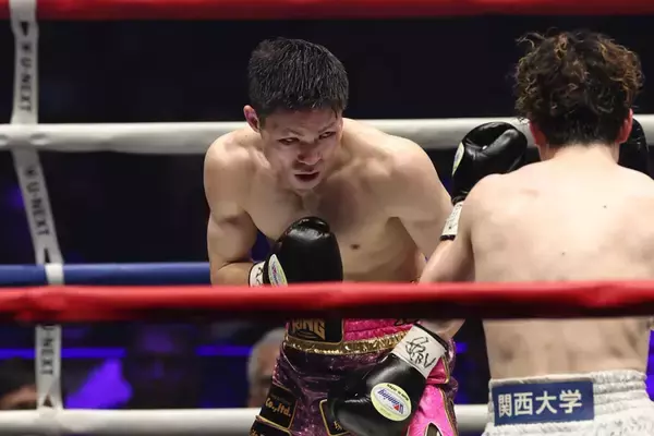 【WBA＆WBC世界フライ級王座統一3.13決戦】裏コード999。「化身」に変貌した阿久井が、絶対王者を追い詰めた瞬間（12回連載／6回目）