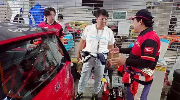 「再スタートの切り札は、この"やりすぎ軽"だ！　ダイハツ ミライースGRスポーツをサーキット爆走取材!!」の画像