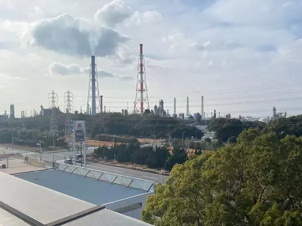 【初公開】出光の"技術の要塞"に潜入！　全固体電池から世界初の植物由来レーシングオイルまで踏み込む"逆風の最前線リポート"