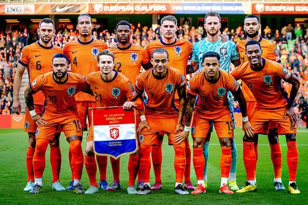 "W杯対戦国"オランダで日本人選手が躍進する理由