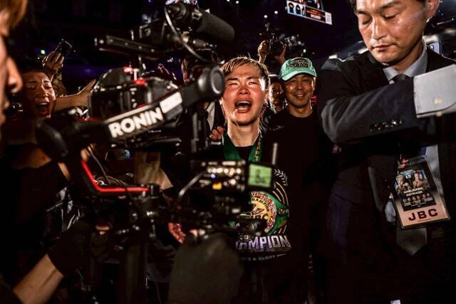 新たな武器を手に再起戦で勝利！　神童・那須川天心が見せた「ヒーロー」としての覚悟