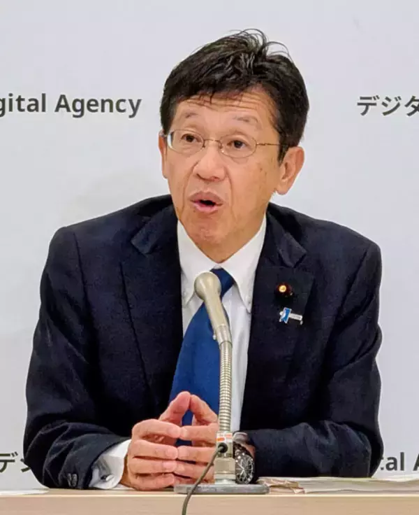 「「マイナンバーカード」苦難と迷走の10年史　普及率80％でも"デジタル国家"には遠く及ばない理由」の画像