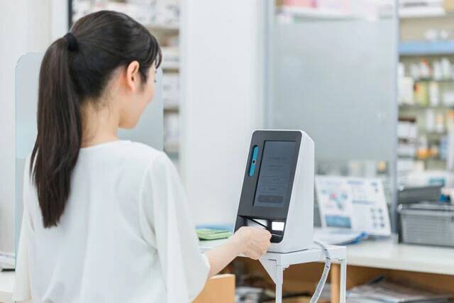 「マイナンバーカード」苦難と迷走の10年史　普及率80％でも"デジタル国家"には遠く及ばない理由