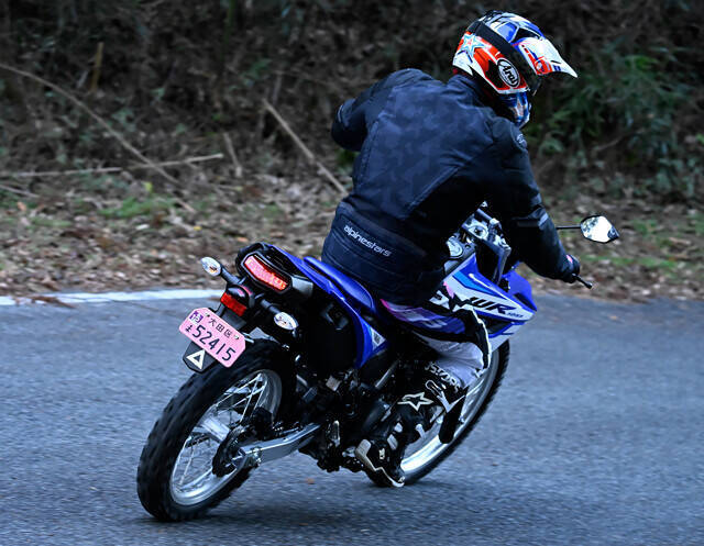 予約殺到の新型をオフロードで徹底チェック！　ヤマハ WR125R"爆売れ"のワケ