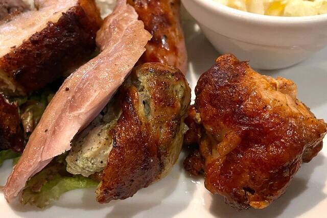 【ブラジル料理】6種の肉をシュラスコ用グリルで焼いた「ミックスプレート」がワイルドで最高：パリッコ『今週のハマりめし』第246回