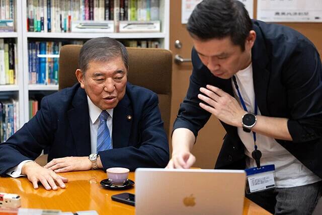 石破茂、趣味を語る。「人生の最後に作る"エンディングプラモ"はこれだろうね」