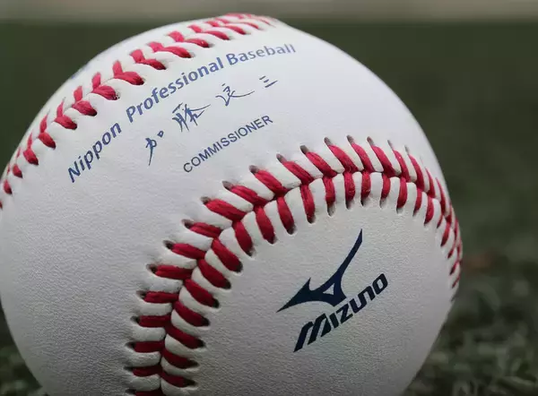 現役投手が「縫い目の感覚が以前とまったく違う」と証言......NPB「飛ぶボール」問題を大検証！　日本ハム打線は「2004年の巨人打線」を超えるのか!?