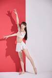 「グラビア界No.1の高身長!? 175cmのモデル系アイドル・中村みずき「20代になっても身長が伸び続けている気がします！」」の画像2
