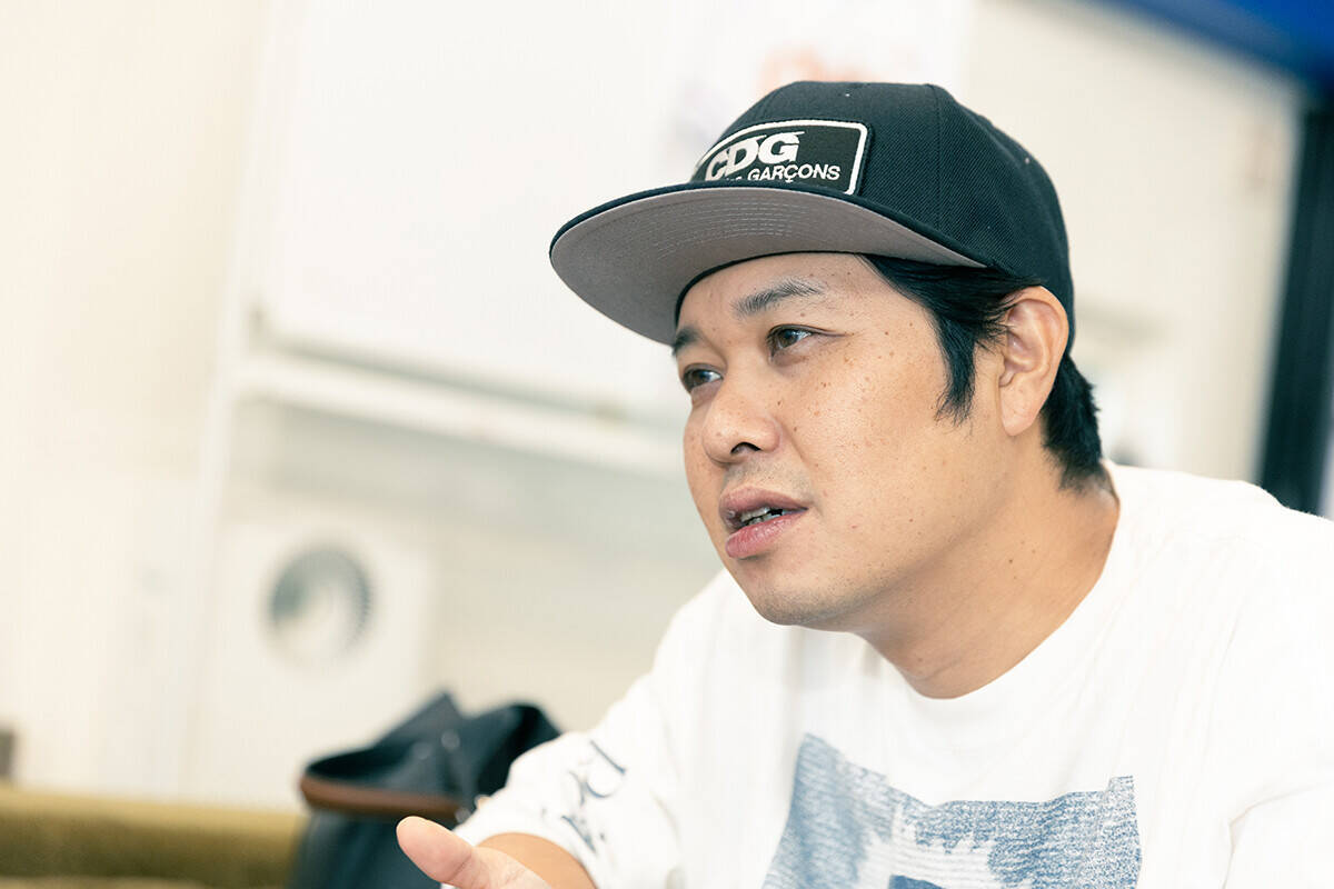 【お悩み相談連載：さらば青春の光・東ブクロの『こわいもんなし』】「パチンコは隔離していいからタバコOKエリアを作ってほしい。『ドヤタバコ』が一番気持ちいいですから」