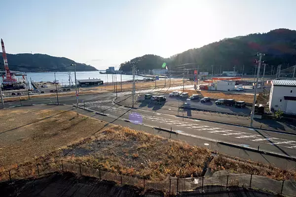 「「3・11  あの日を重ねて」。写真家・八尋 伸が見た復興の軌跡」の画像