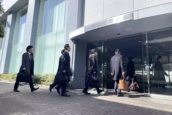 「「夏には死者が出るかも......」。燃料の節約に苦しむトラックドライバーたちの悲鳴が聞こえる」の画像