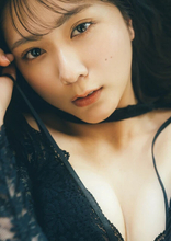 元AKB48俳優の清水麻璃亜が過去イチの大人グラビアに挑戦！「10代の頃から応援してくれている方にもびっくりしてもらいたい」