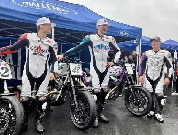 「長瀬智也はなぜバイクレースに挑戦するのか？　「2025クラブマンロードレース」のパドックで直撃！」の画像