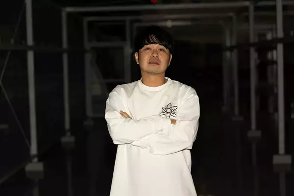 【お悩み相談連載：さらば青春の光・東ブクロの『こわいもんなし』】「今グッとくるキャッチコピーは「巨乳色白剛毛」。歳をとって変わりました」