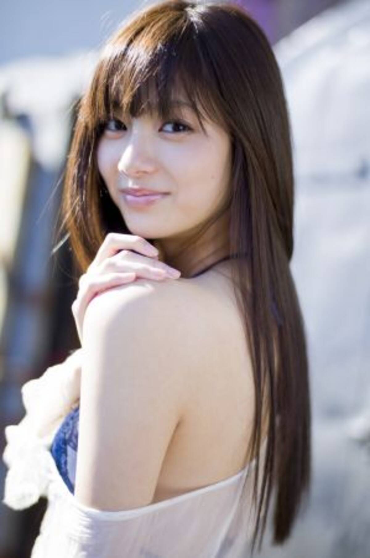 モデル 女優として輝きを放つ新川優愛の かわいすぎる水着姿 がお宝すぎる 12年12月19日 エキサイトニュース