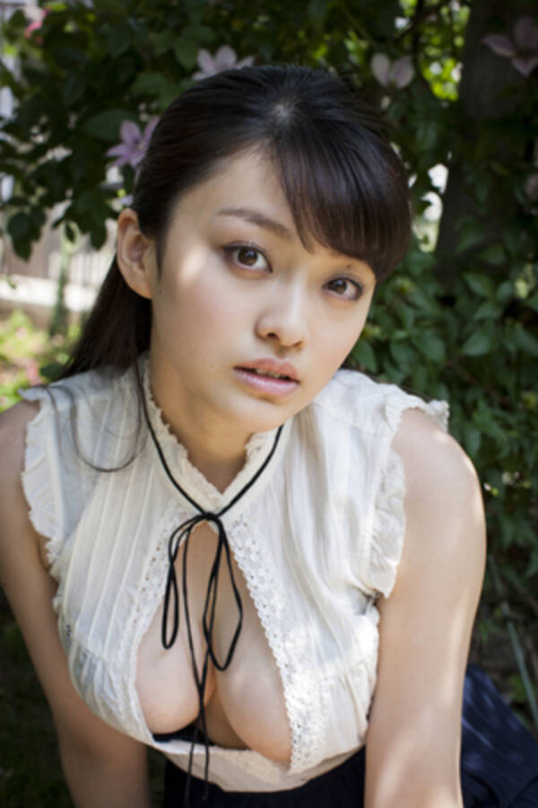 ３５歳の高校生 で女優デビュー 山地まり １８歳 のカラダが成長しすぎて大変なことになっている 13年6月25日 エキサイトニュース