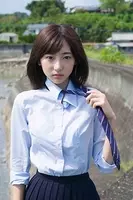 ポッキーのｃｍで話題の 日本一かわいい女子高生 武田玲奈 制服でプールに飛び込むのが夢だったんです 16年2月3日 エキサイトニュース