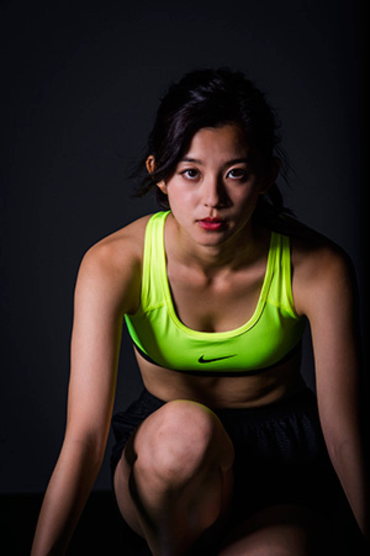 話題の９頭身美女 朝比奈彩が開脚グラビアでリオ五輪に刺激 私 心も体も体育会系です 16年8月9日 エキサイトニュース