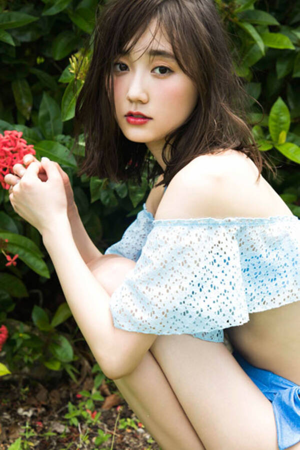 人気の ｎｏｎ ｎｏ モデル 鈴木友菜が男性誌で貴重なグラビアを披露 今さら 恥ずかしくて照れてきました 17年5月21日 エキサイトニュース