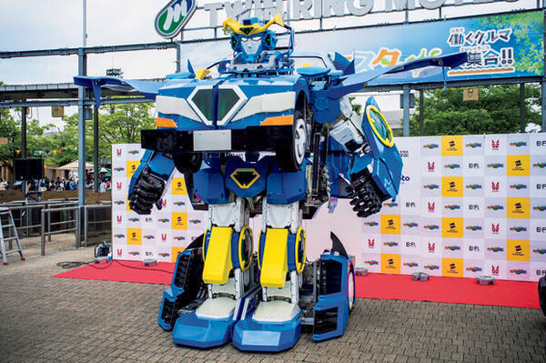 世界初 人が乗れる変形ロボット 車から人型へトランスフォーム 18年5月15日 エキサイトニュース