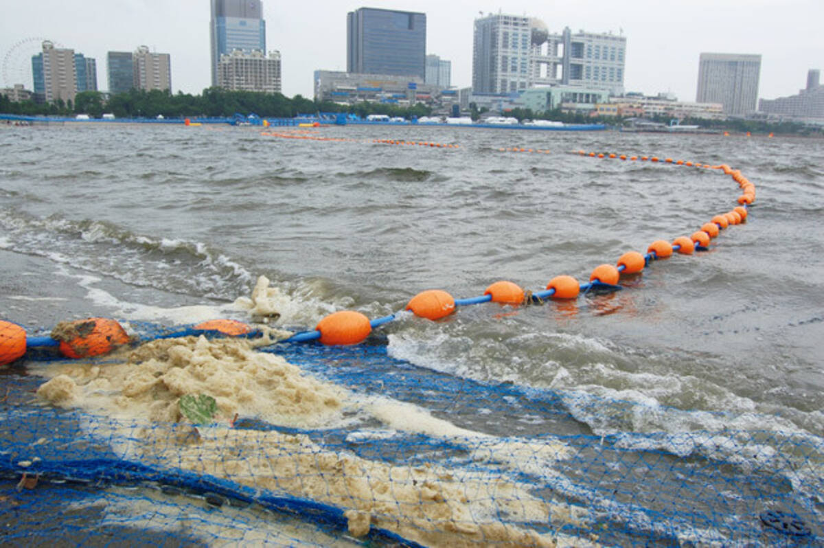 トイレ臭い 東京五輪会場のお台場の海に 茶色 の泡が出現 19年8月26日 エキサイトニュース