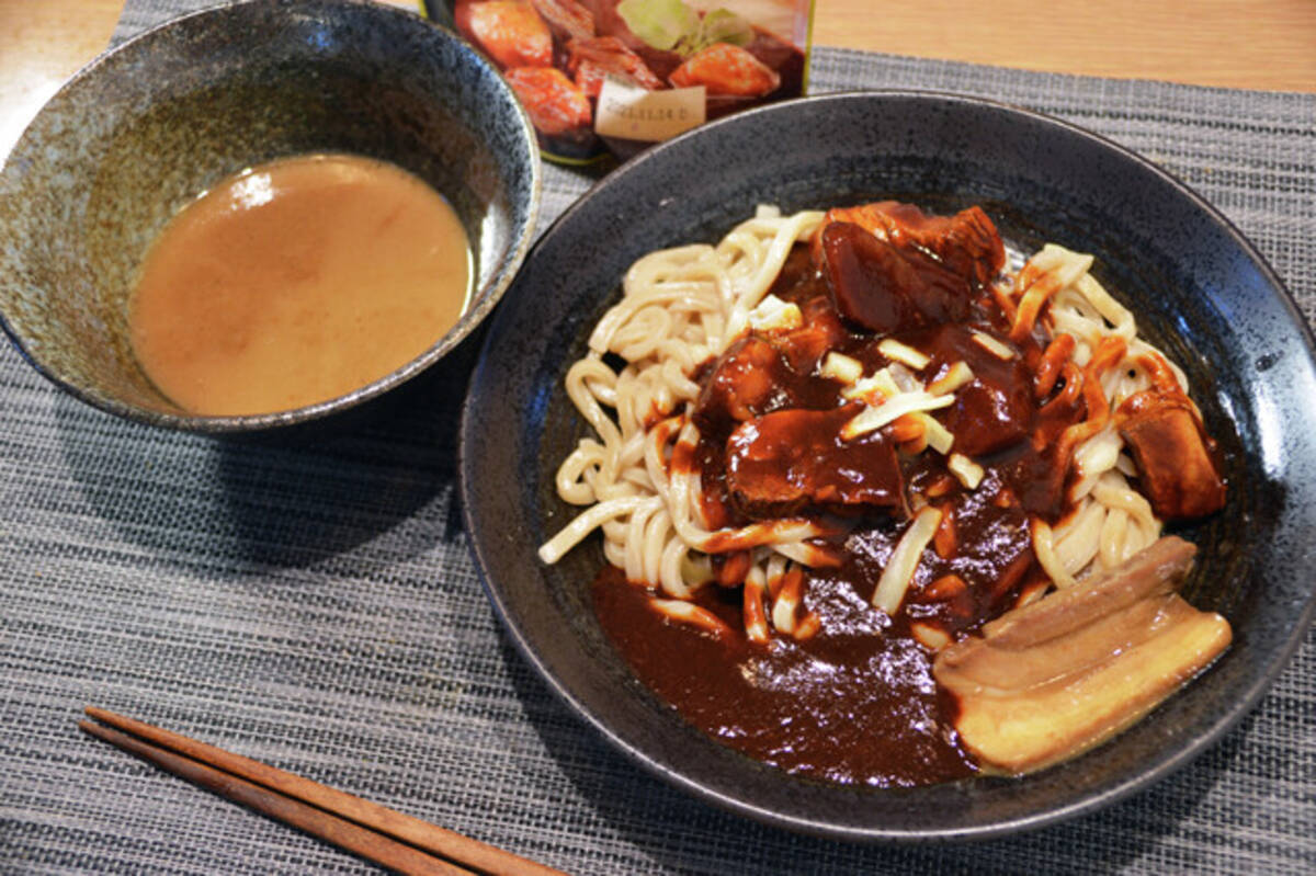 ｂ級フード研究家 野島慎一郎のバカレシピ デミグラのコクと魚介だしのコラボ 実店舗を超える超進化つけめん登場 ビーフシチューぶっかけとみ田つけめん 21年11月5日 エキサイトニュース
