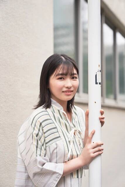 最強の大型新人・林美希（ほまれ）の意外な素顔が明らかに？「グラビアの反響を見て『私、透明感があるんだ！』って」