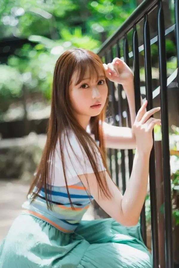 「AKB48大盛真歩（おおもり・まほ）「ファン時代にAKB48の握手会に行くとかわいいメンバーばかり。どんどん釣られちゃいました」【連載 なんで令和にAKB48？ Season2】」の画像