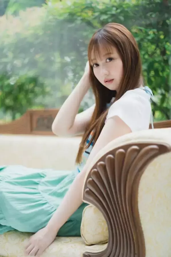 「AKB48大盛真歩（おおもり・まほ）「ファン時代にAKB48の握手会に行くとかわいいメンバーばかり。どんどん釣られちゃいました」【連載 なんで令和にAKB48？ Season2】」の画像