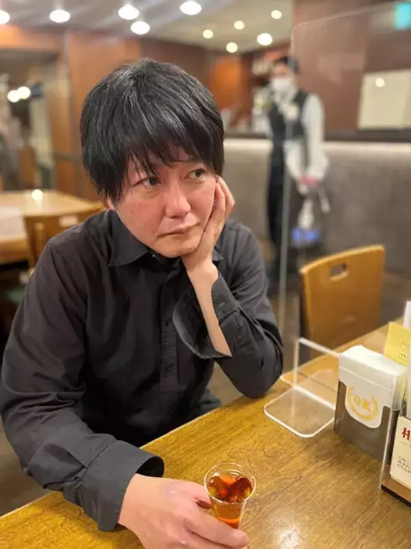 身近な料理から東西の味の違いをひもとき、食文化との向き合い方を指南してくれる一冊！『東西の味』（著：稲田俊輔）