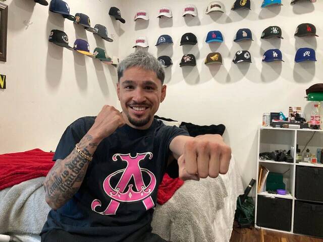 井上尚弥戦直前。"拳友"のWBOフライ級チャンプが語る、頂上決戦に挑む中谷潤人