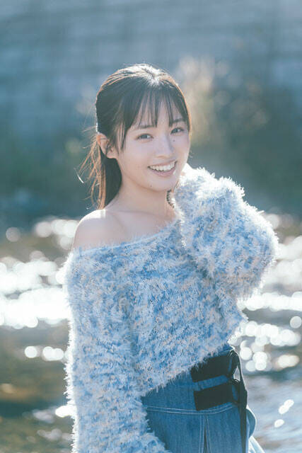 世界的に大バズりしたAiScReamのメンバーで、Liella!の若菜四季役を担当する大熊和奏（おおくま・わかな）がデジタル写真集を発売！「人生は何があるかわからないって本当だなと思います」