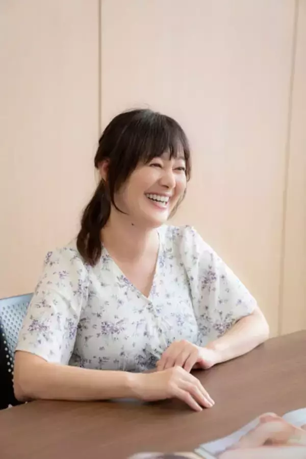 「ラジオ沖縄の人気アナ・竹中知華が語る初グラビアの記憶「無理、無理！と思いつつも、グラビアのオファーはすごく嬉しかったんです（笑）」」の画像