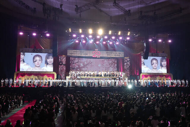 AKB48を20年間見続けた記者がふり返る、20周年記念コンサートレポ「183人で見せたいままでと、ここから」