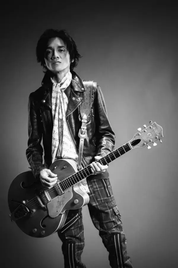 奇跡の復活の舞台裏にあった熱き想い！　「男闘呼組」のボーカル＆ギター成田昭次による、初の自叙伝が発売！