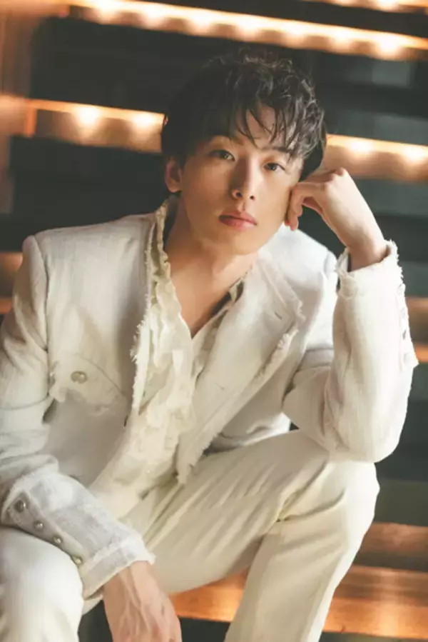 「REAL AKIBA BOYZの19歳オタクダンサー・龍がファースト写真集を発売！「自分の胸板の厚さと体のゴツさにびっくりしました（笑）」」の画像