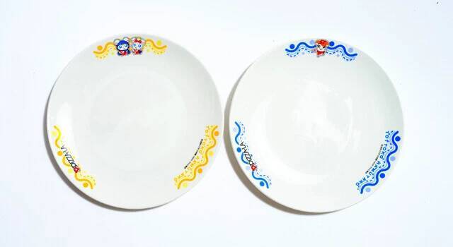 お届けはピザだけじゃない！　宅配ピザのコラボグッズ【山下メロの平成レトロ遺産：094】