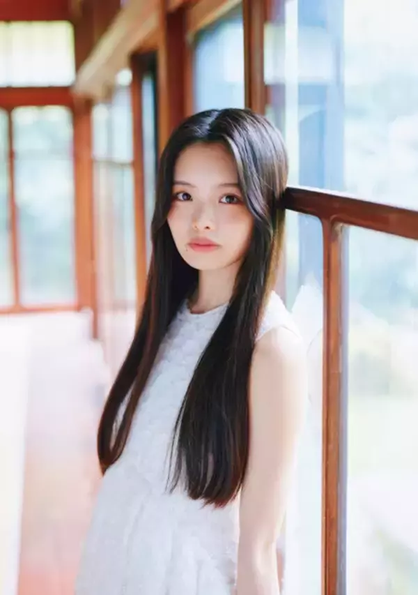 麗しきビジュアルと凜としたハート。「週プレ賞」受賞の櫻坂46四期生・浅井恋乃未「緊張しない人になりました。昔は体育の発表でも本当に嫌だったんですけど」