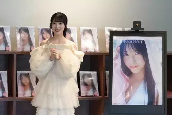 「AKB48の次世代エース佐藤綺星（あいり）がファースト写真集を発売！「撮影が楽しすぎて、写真集の"撮影ロス"になるぐらいでした」」の画像