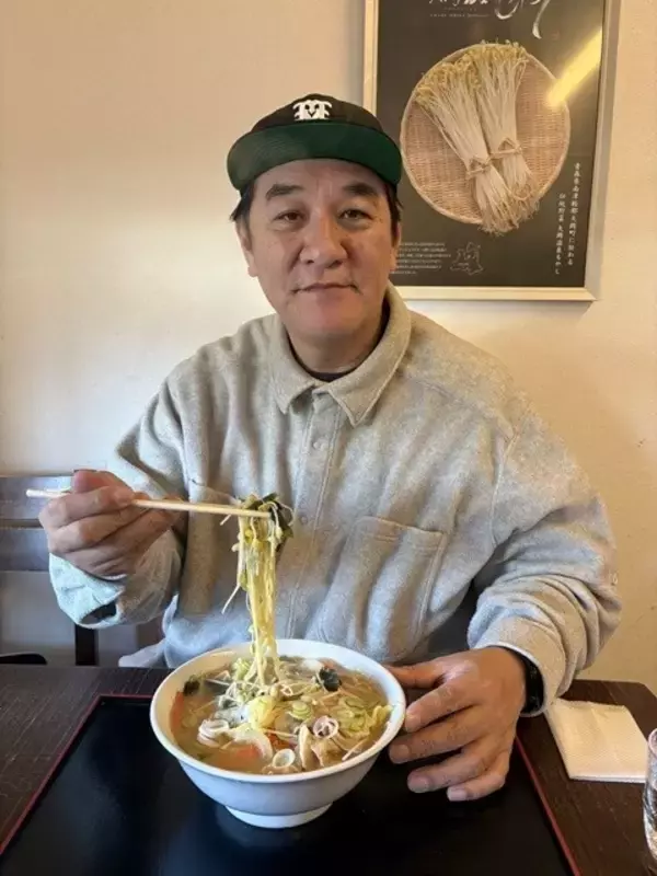 「【ピエール瀧の「萌え萌やしソバ探訪録」】25杯目「幻のもやし、大鰐温泉もやしのもやしソバをついに実食！」」の画像