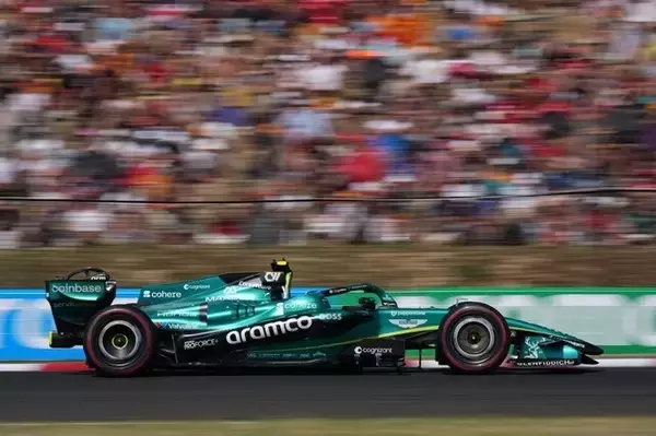 「【堂本光一 コンマ一秒の恍惚Web】後半戦はメルセデス、フェラーリ、マクラーレンの三つ巴になる!?」の画像