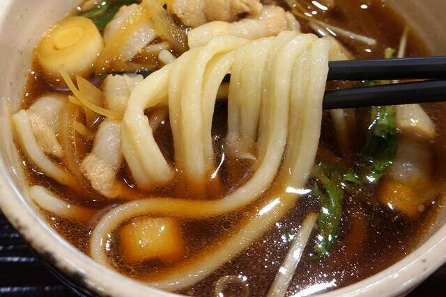 【武蔵野うどん】フードコートで食べられるご当地グルメ「竹國」の武蔵野うどんが好きすぎた：パリッコ『今週のハマりめし』第234回