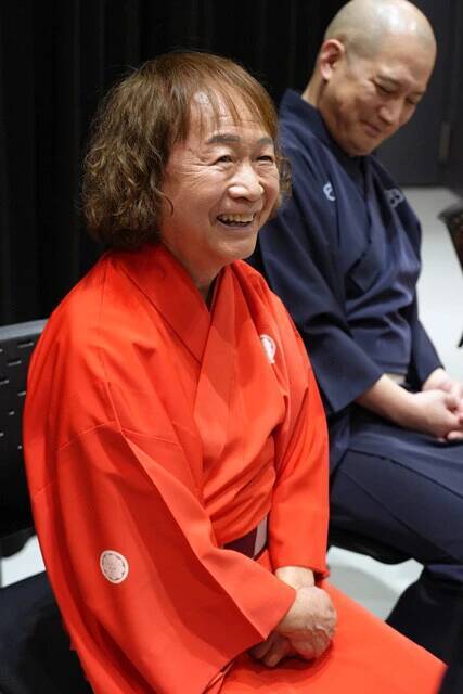 笑点メンバーがスーツ姿で"プレイボーイ"に？ 「笑点」も「週刊プレイボーイ」も60周年！ スペシャルコラボグラビア撮影現場に密着!!
