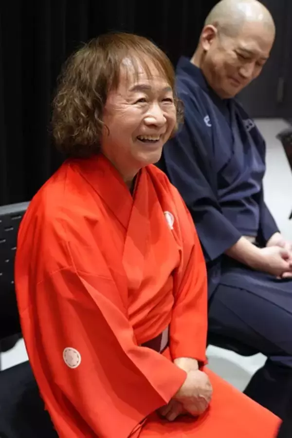 「笑点メンバーがスーツ姿で"プレイボーイ"に？ 「笑点」も「週刊プレイボーイ」も60周年！ スペシャルコラボグラビア撮影現場に密着!!」の画像