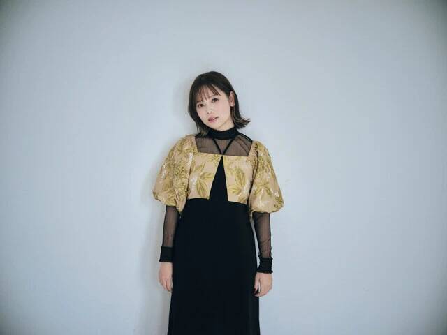 "サロモ界"のトップランナー・緑川春菜の初水着デジタル写真集が爆売れ中！「実は6年前にもグラビアのオファーを受けていたんです」