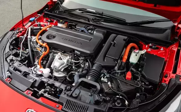 「HEVで復活した"伝説のデートカー"を愛車探し中の漫画家が公道試乗！　ホンダ6代目プレリュード、小田原ドラゴンの評価はどうだ!?」の画像