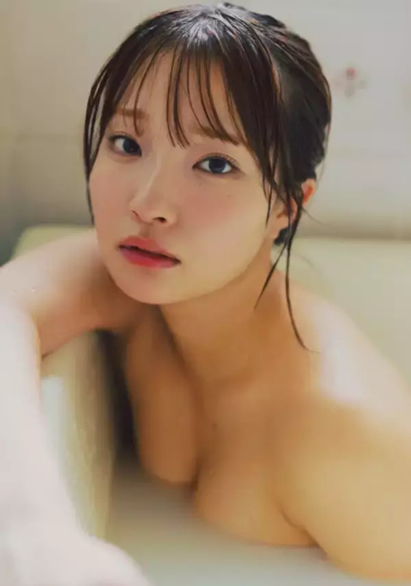 Task have Funのグラビア番長・里仲菜月が距離感の近い"同棲グラビア"に初挑戦！「マイルールが多いからたぶん誰かと一緒に住むとかはできないです（笑）」