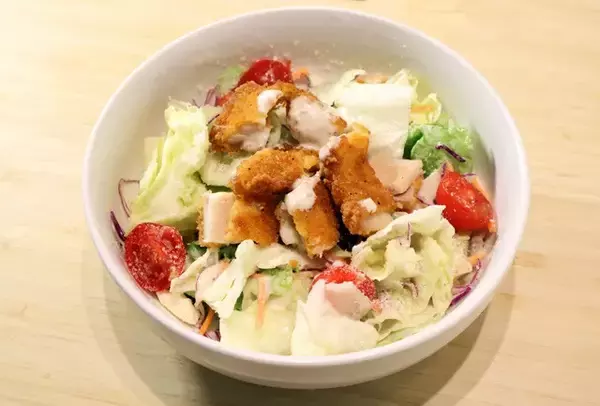 「発売20周年の国民的フードを主食からおつまみまで徹底的に楽しむ!　激ウマ確定！　ファミチキカスタム20連発!!＜野島慎一郎のバカレシピスペシャル＞」の画像