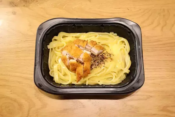 「発売20周年の国民的フードを主食からおつまみまで徹底的に楽しむ!　激ウマ確定！　ファミチキカスタム20連発!!＜野島慎一郎のバカレシピスペシャル＞」の画像